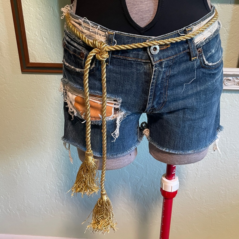 Vintage 80s Gold Rope Belt